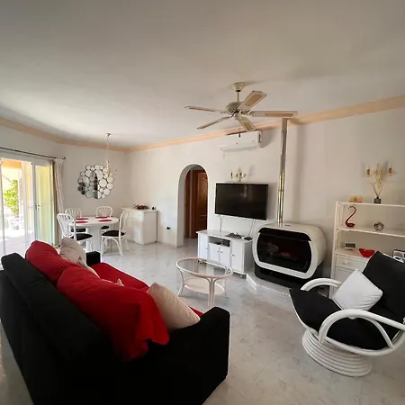 Vila Palmito By Aldertons Alcalalí