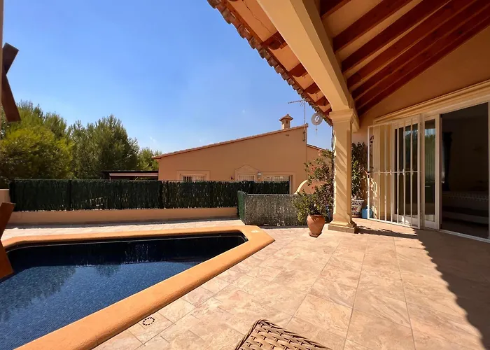 Villa Palmito By Aldertons *