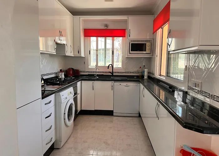 Palmito By Aldertons Villa